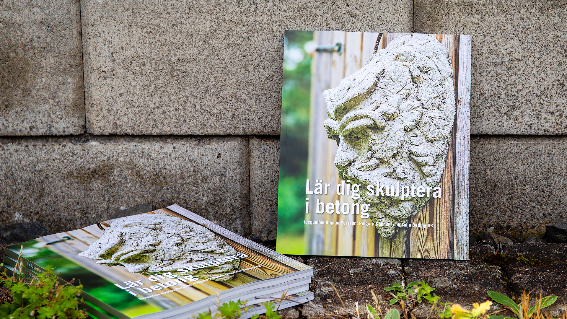 Finja Betong har tillsammans konstnären Jackie Kaplan Persson tagit fram en e-bok med syftet att inspirera fler att börja skulptera i betong.