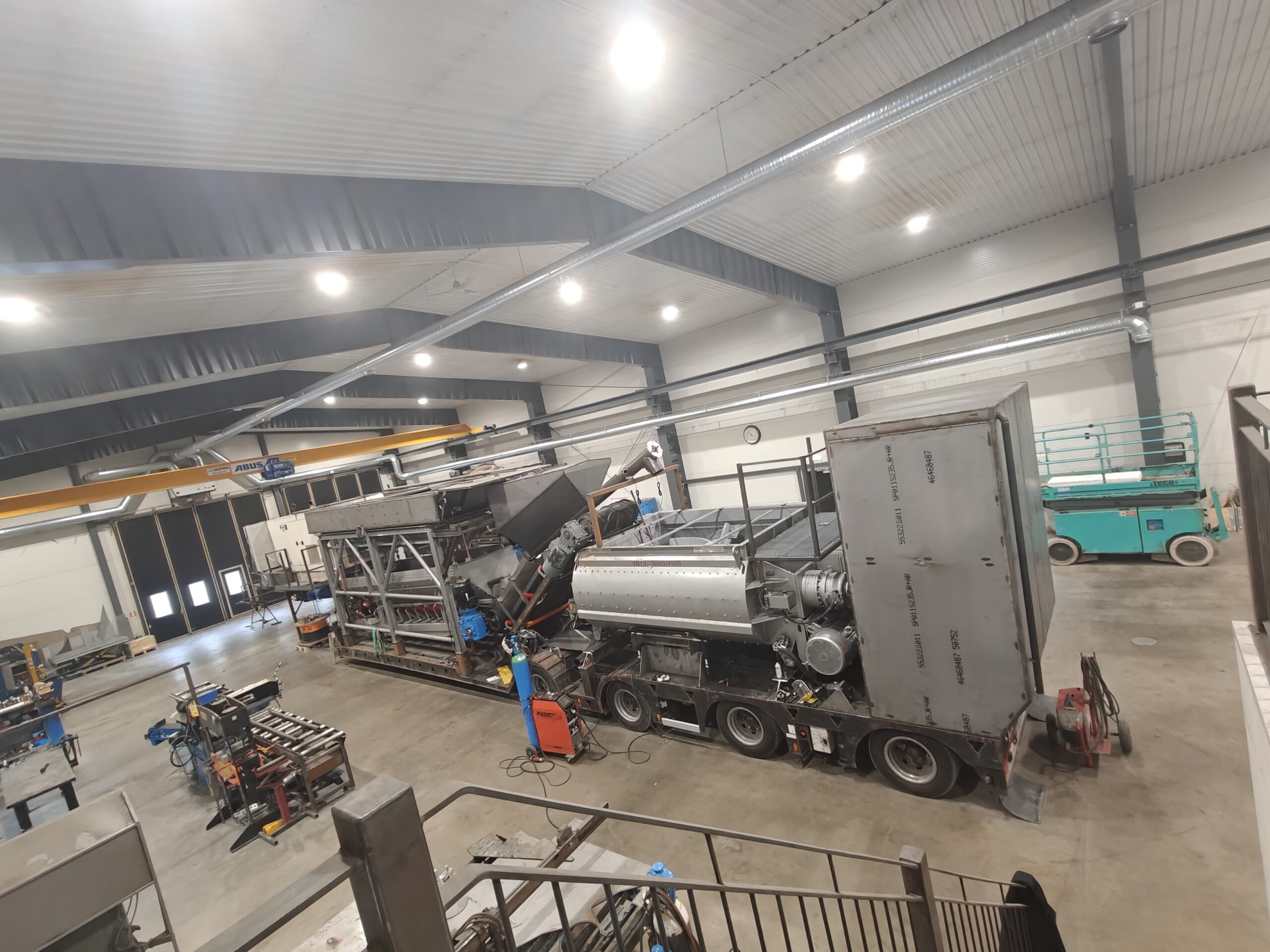 CM Betong växer med mobil betongfabrik – nu fem fabriker och 200 000 m³ kapacitet i året. Flexibel betongproduktion på plats.