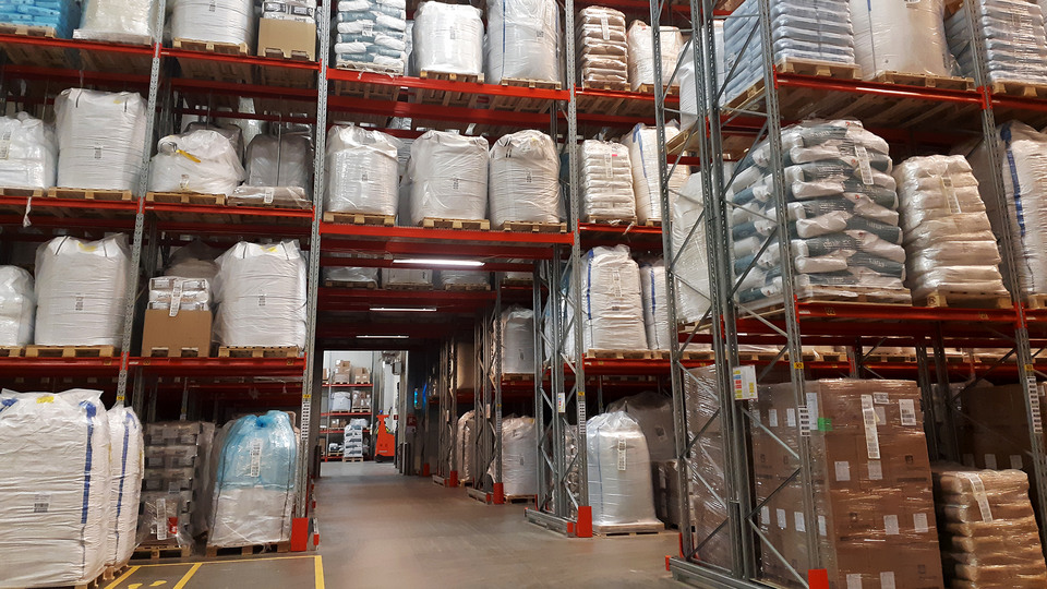 PackLOOP vill skapa förutsättningar för cirkulär användning av plastförpackningar i verksamheter – första seminariet hålls 11 november.