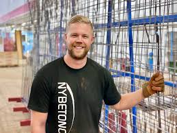 CarlGustav Group köper Nybetong som tillverkar prefabricerade betongelement i Kumla och omsatte 106 miljoner kronor 2024.