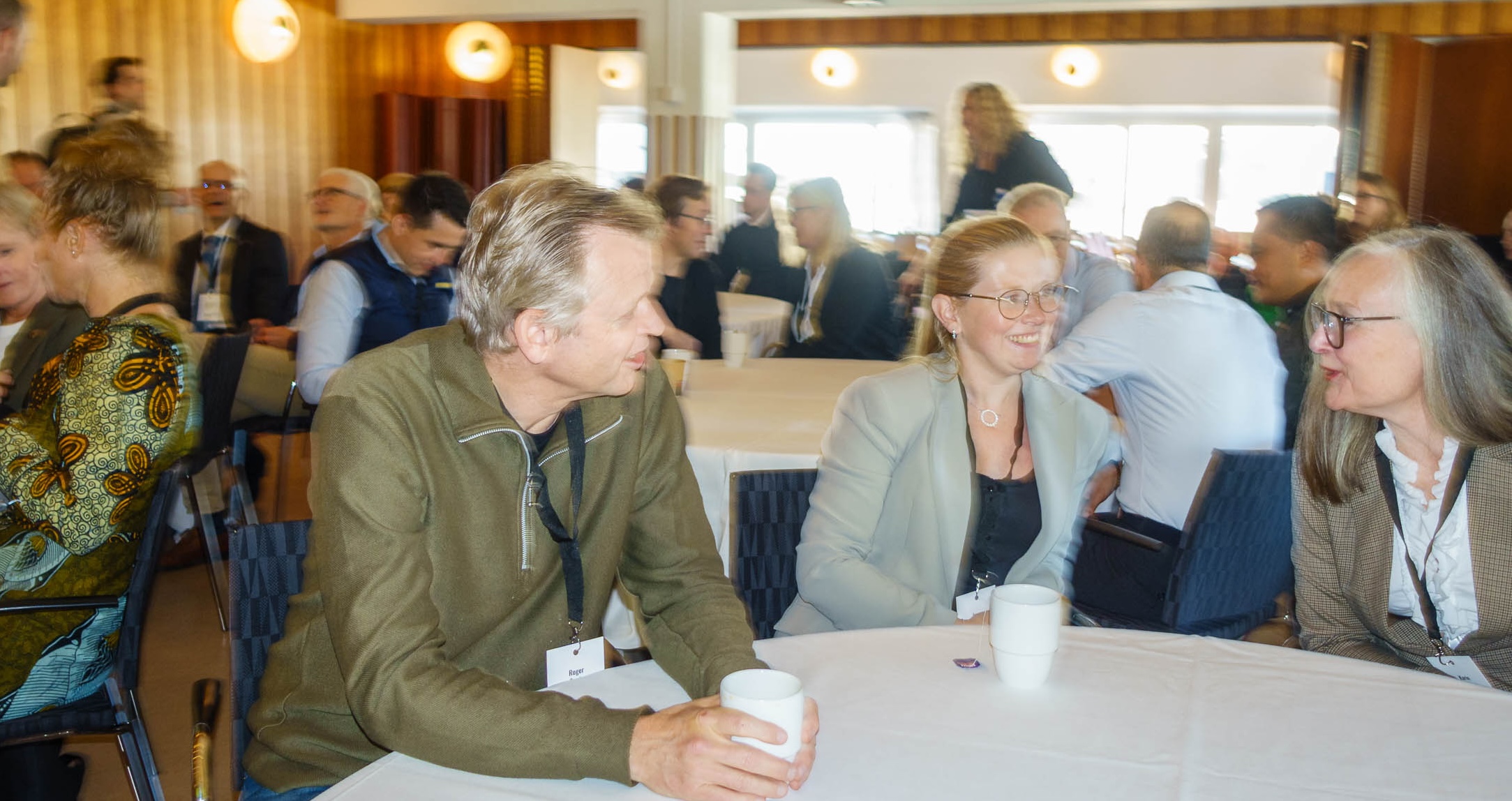 Kloka inspel och en och annan kopp kaffe. (Foto: ByggFramtid)